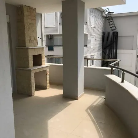Apartment Emo Homes Apart